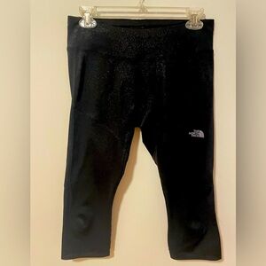 The North Face Sparkly Black Women’s Capri Leggings M